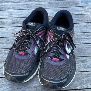 Brooks glycerin 15 women’s sneaker size 7.5
